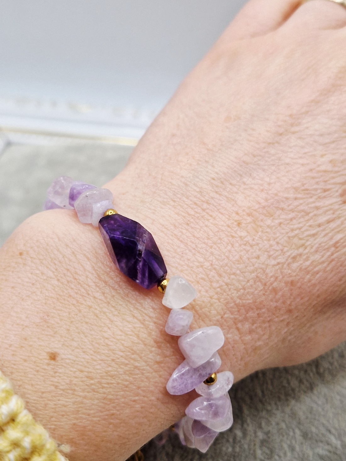 Bratara Ametist lavanda Ametist chevron - bijuterii - brățări - brățări din pietre semiprețioase - Artynos.ro