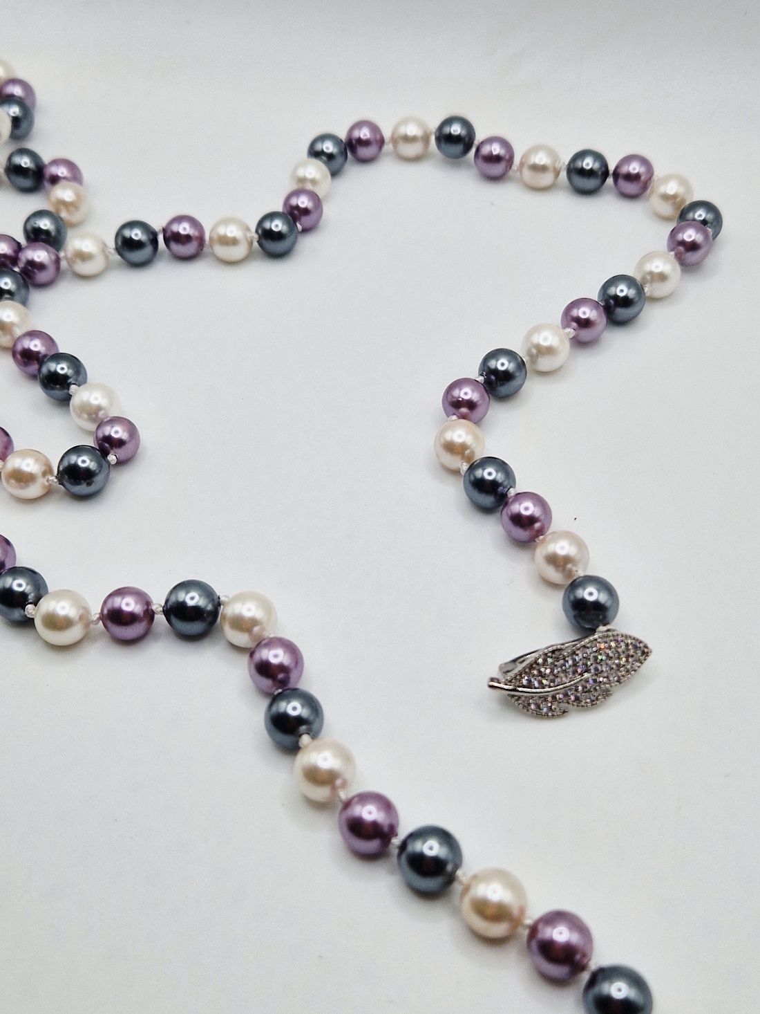 Colier Lung Perle tip Mallorca mov - bijuterii - coliere - coliere din perle - Artynos.ro