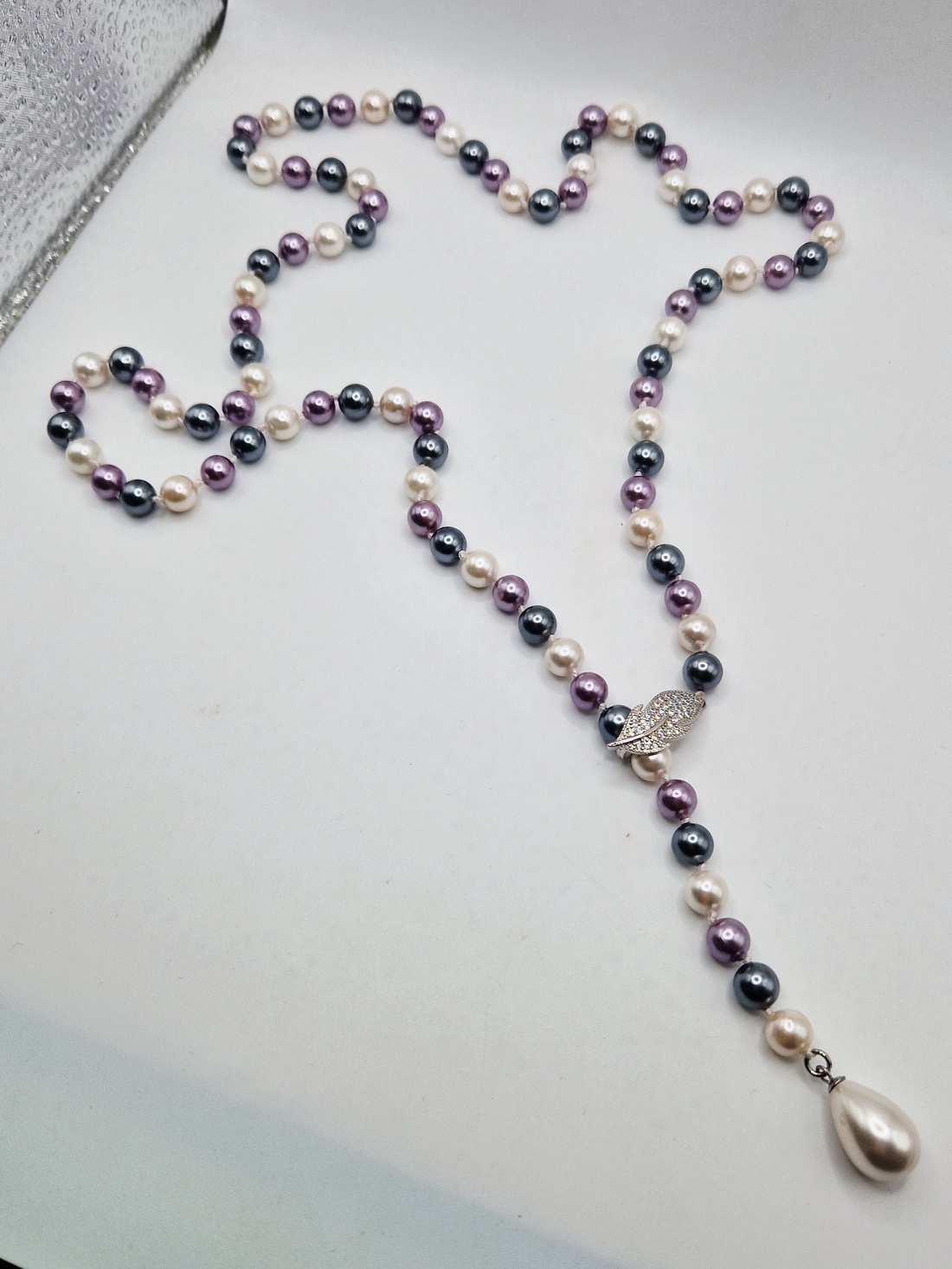 Colier Lung Perle tip Mallorca mov - bijuterii - coliere - coliere din perle - Artynos.ro