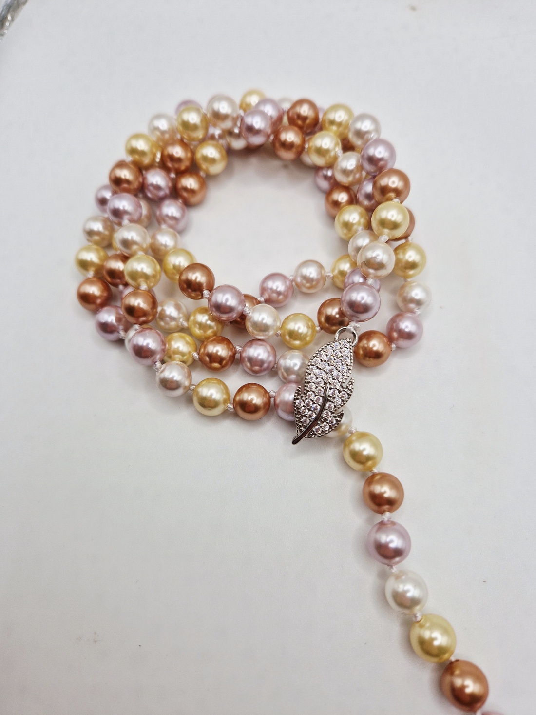 Colier Lung Perle tip Mallorca auriu - bijuterii - coliere - coliere din perle - Artynos.ro