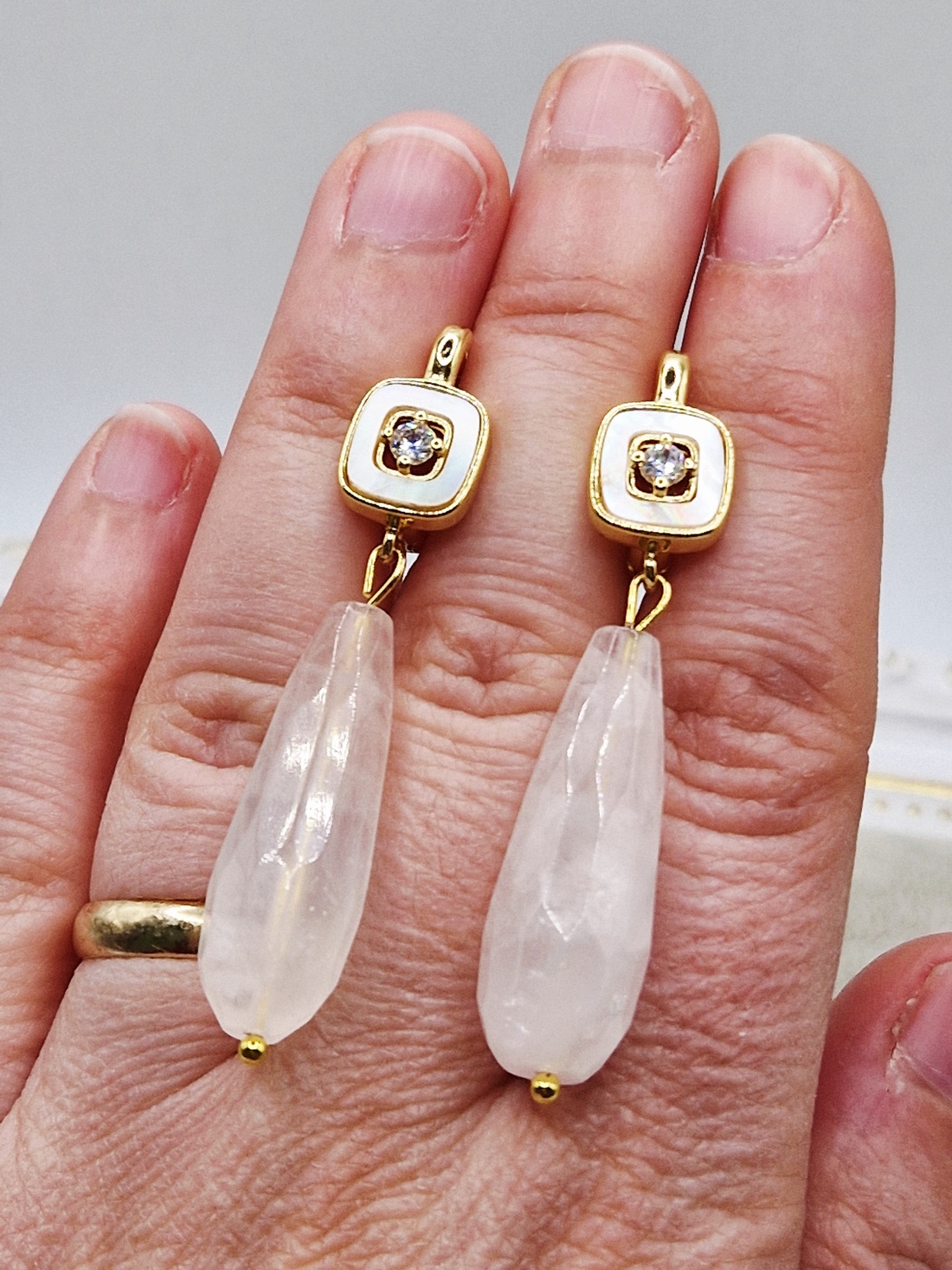 Cercei Cuart roz Aur - bijuterii - cercei - cercei din pietre semiprețioase - Artynos.ro