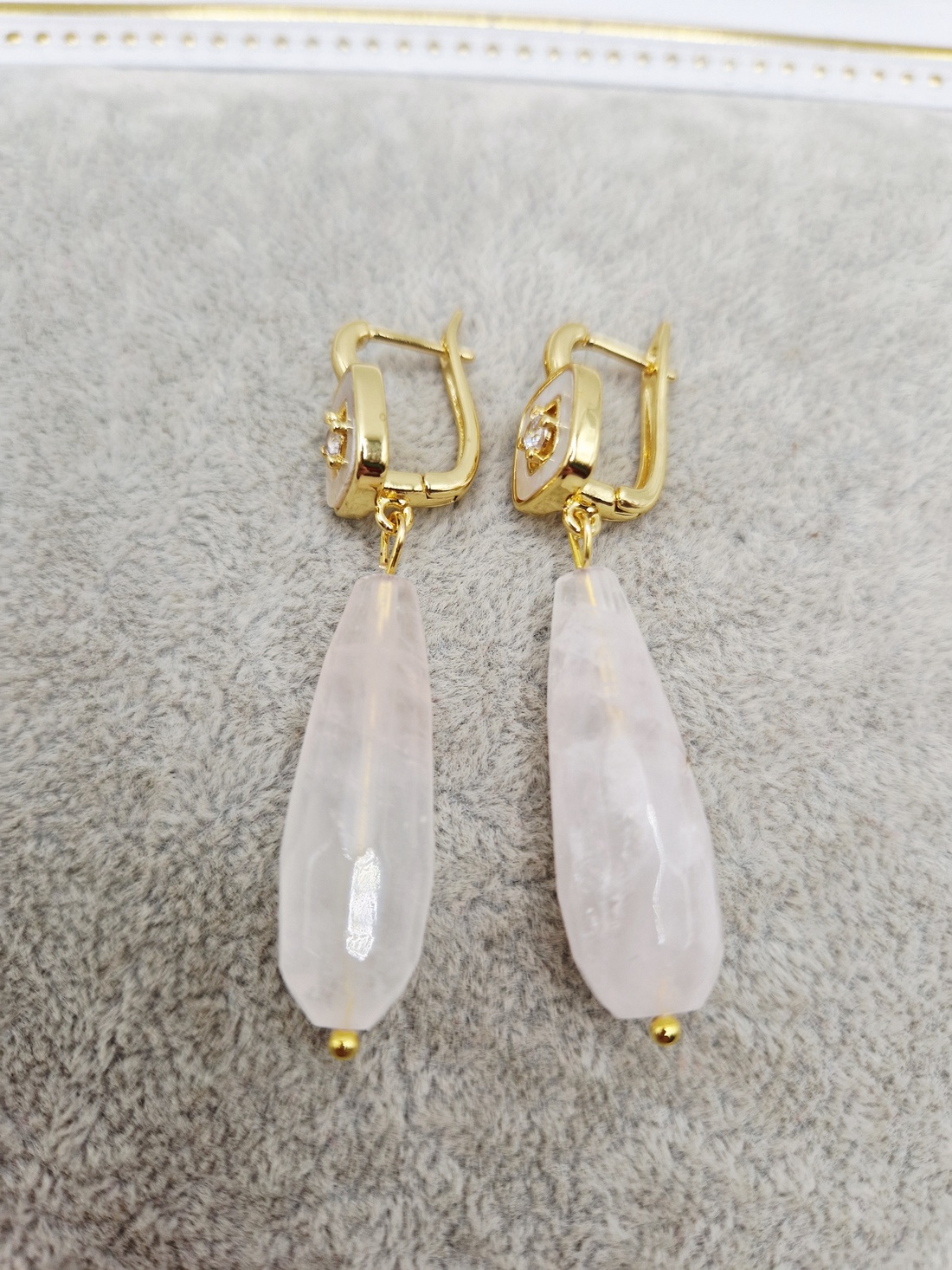 Cercei Cuart roz Aur - bijuterii - cercei - cercei din pietre semiprețioase - Artynos.ro