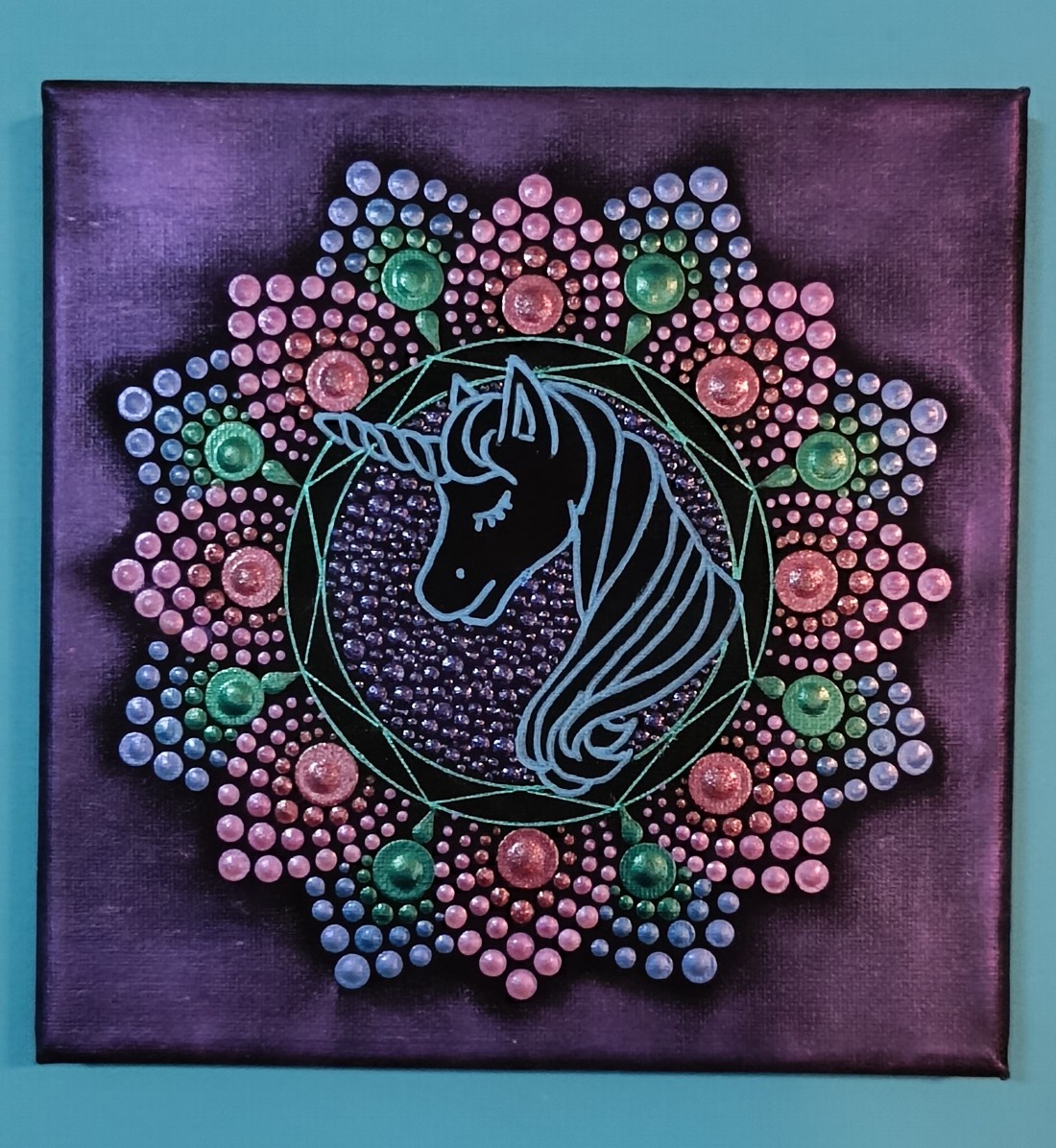Micul unicorn mandala punctată - - Artynos.ro Micul unicorn mandala punctată - - Artynos.ro