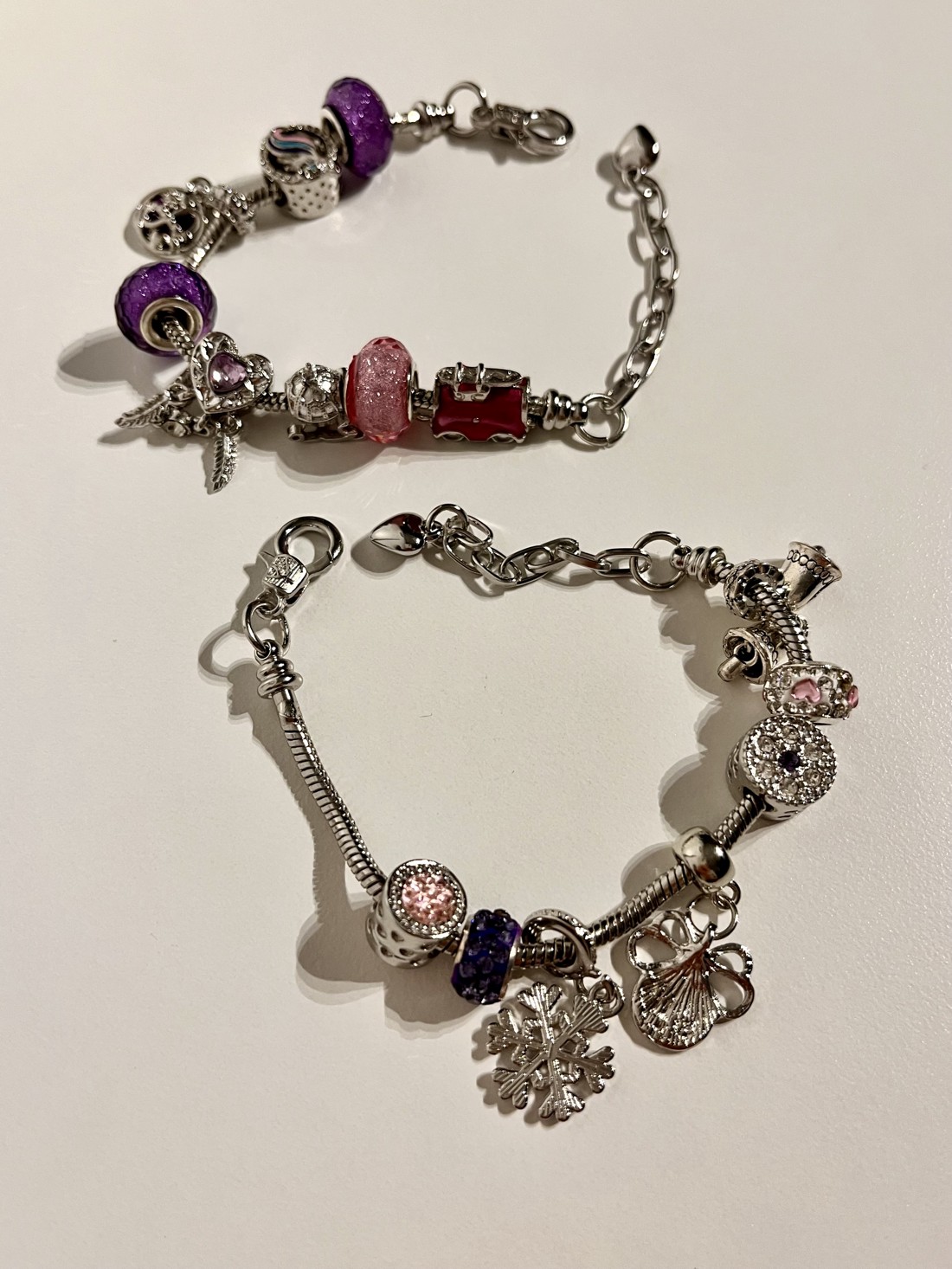 Calendar de Advent al brățărilor cu farmec - crăciun - decorațiuni de advent - calendar de advent - Artynos.ro