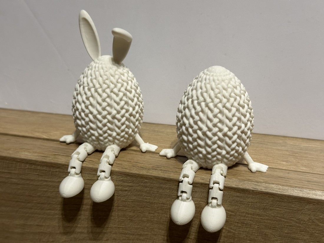 Cuci Flexi Bunny Egg � 10 cm, cu picioare mobile -  - Artynos.ro