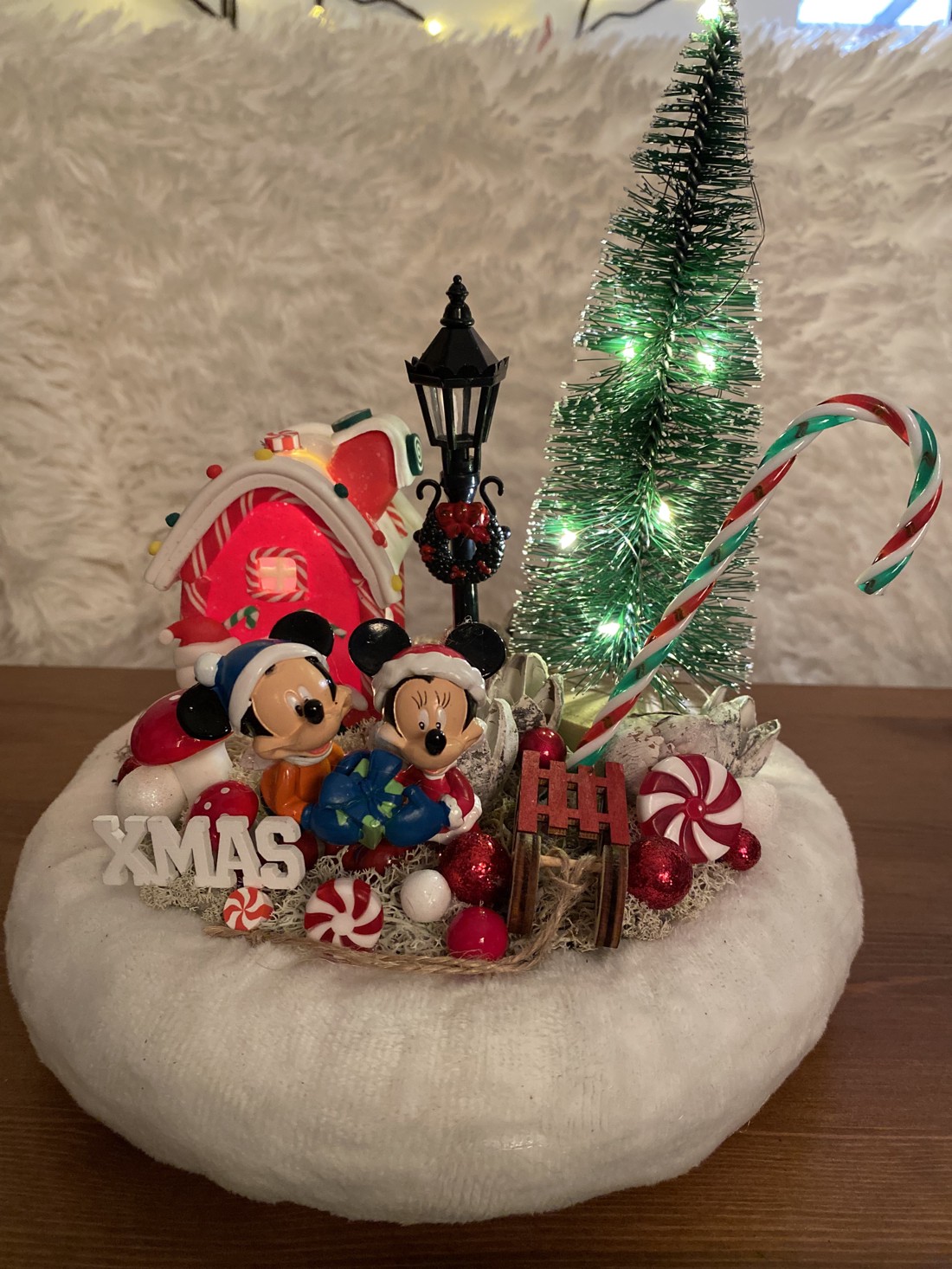 Decorațiuni de masă cu Mickey și Minnie de la Disney  -  - Artynos.ro