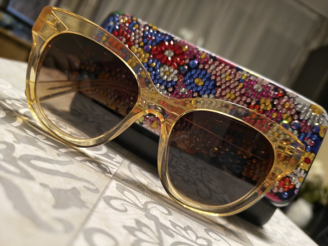 Etui ochelari - genți și portofele - portofele, huse, suporturi - suport de ochelari - Artynos.ro