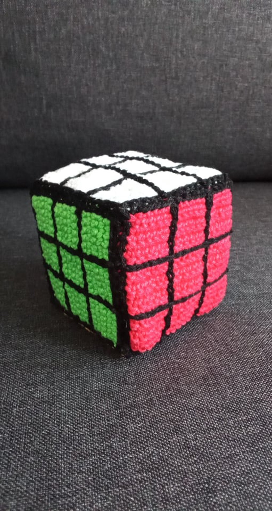 Cubul lui Rubik - - Artynos.ro Cubul lui Rubik - - Artynos.ro
