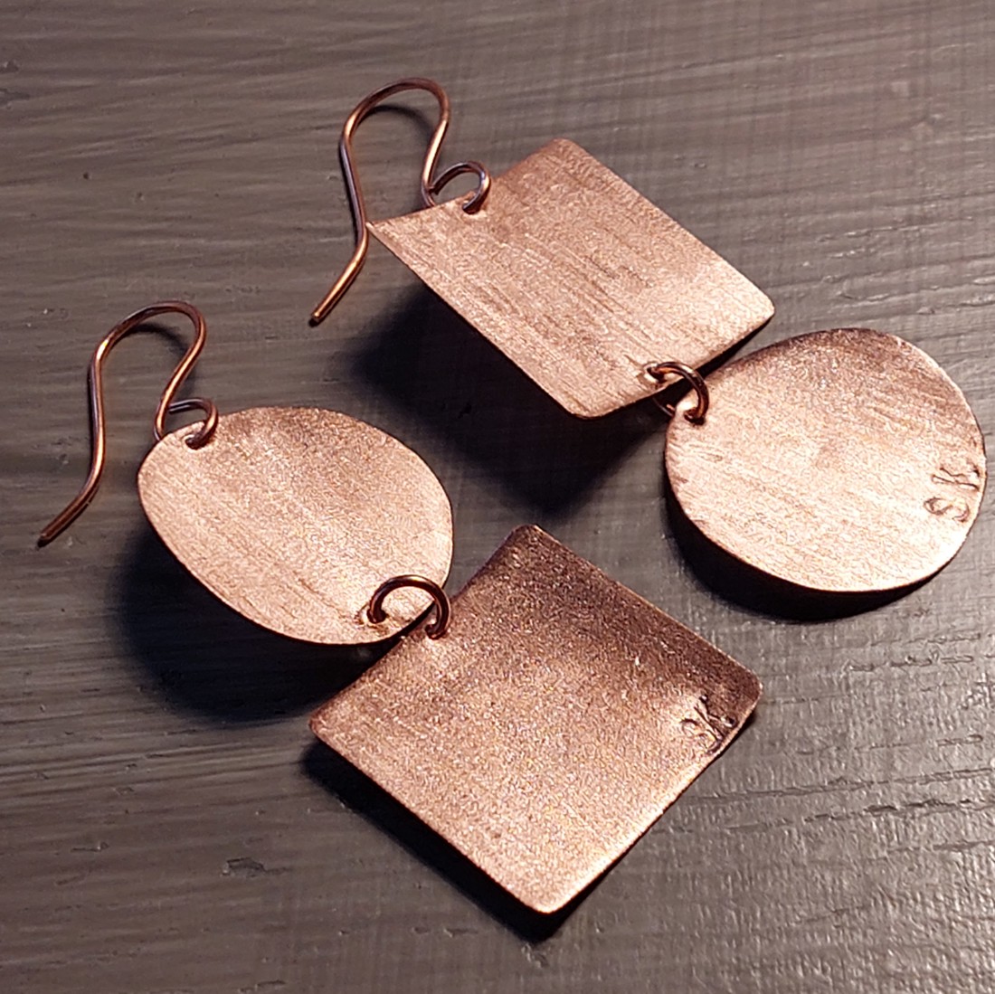 Cercei în formă de cerc pătrat din cupru -  - Artynos.ro