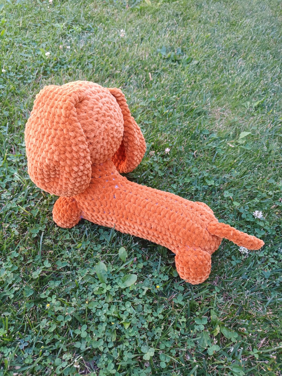 Tappancs, dachshund-ul amigurumi -  - Artynos.ro