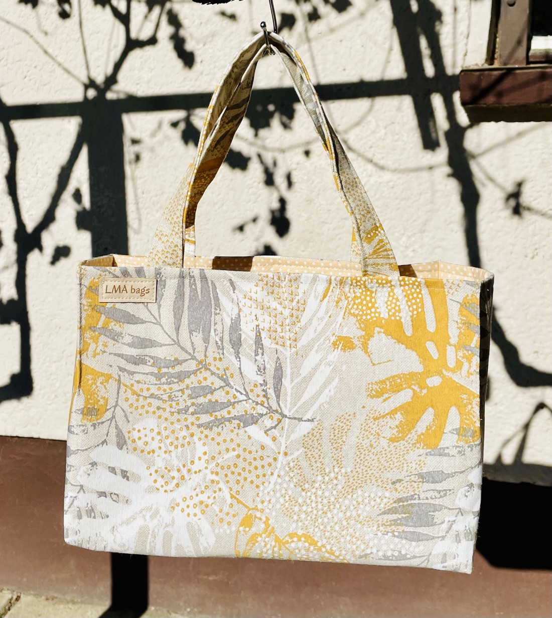 Geantă din pânză cu model - geantă și husă - geantă pentru cumpărături - geantă shopper, geantă tote, geantă textilă - Artynos.ro Geantă din pânză cu model - geantă și husă - geantă pentru cumpărături - geantă shopper, geantă tote, geantă textilă - Artynos.ro