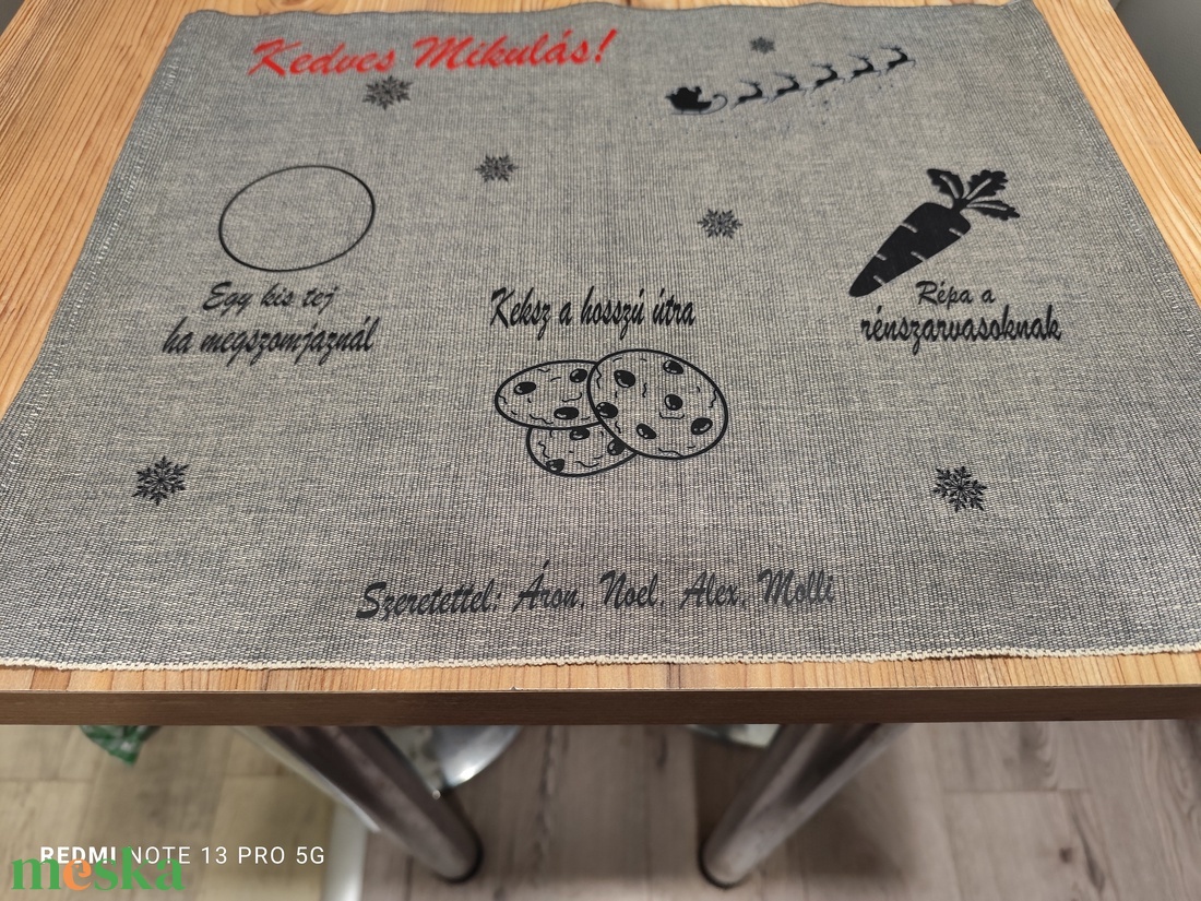 Mikulásváró textil tányéralátét - casă & stil de viață - accesorii pentru echipamente de bucătărie - textile pentru bucătărie - șervețele, șervețele textile - Artynos.ro Mikulásváró textil tányéralátét - casă & stil de viață - accesorii pentru echipamente de bucătărie - textile pentru bucătărie - șervețele, șervețele textile - Artynos.ro