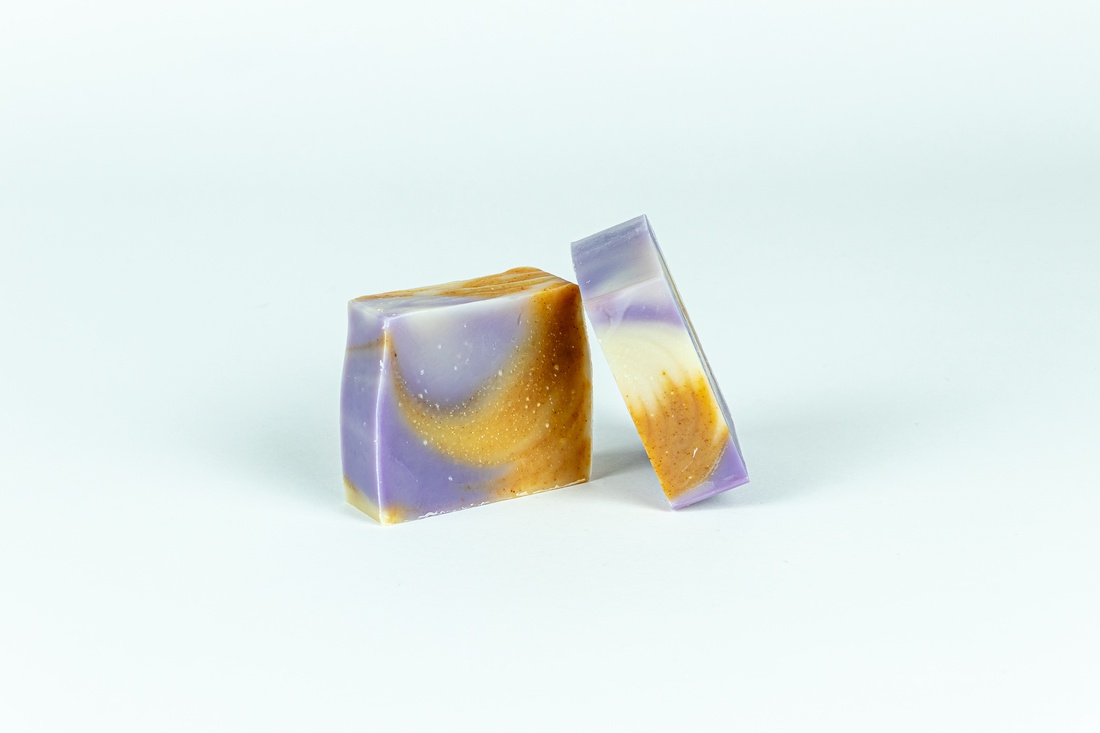 Lavandă și Gălbenele  - igienă și înfrumusețare - săpunuri și articole de igienă - săpun artizanal - Artynos.ro