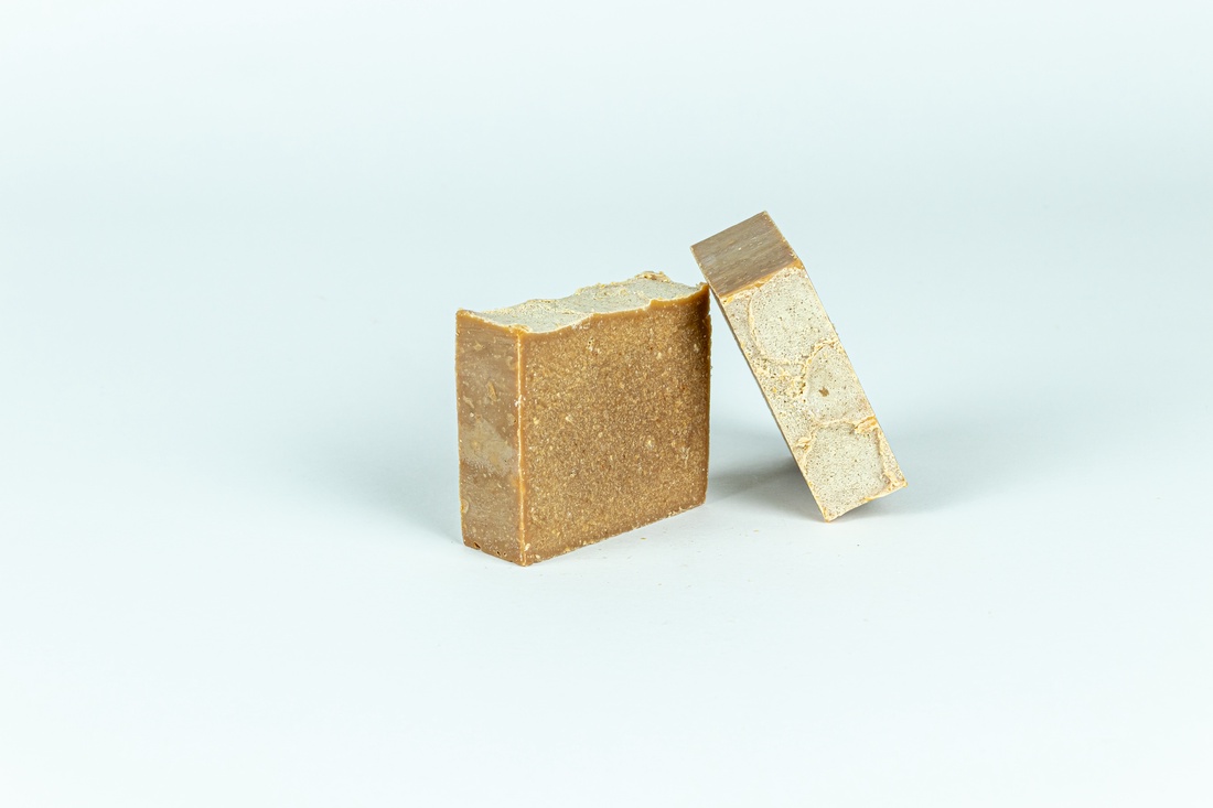 Vin Roșu și Cuișoare  - igienă și înfrumusețare - săpunuri și articole de igienă - săpun artizanal - Artynos.ro