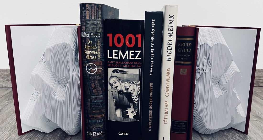 Citire băiat și fată bookend sculptură carte - casă & stil de viață - accesorii pentru decorat casa - decorațiuni de masă și decorațiuni pentru rafturi  - sculptură de carte, carte pliată - Artynos.ro