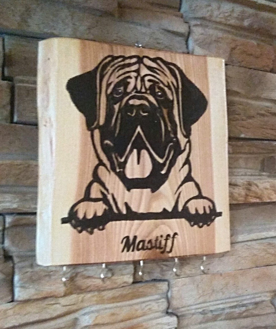 Breloc de perete Mastiff -  - Artynos.ro
