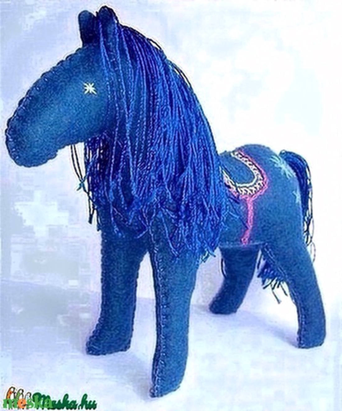 Cal de basm din pădurea magică - - Artynos.ro Cal de basm din pădurea magică - - Artynos.ro