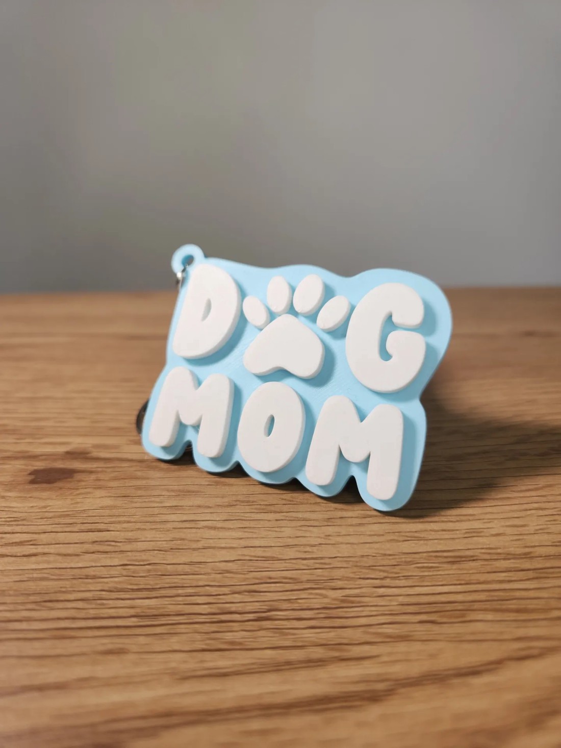 DogMom Keychain pentru proprietari - - Artynos.ro DogMom Keychain pentru proprietari - - Artynos.ro