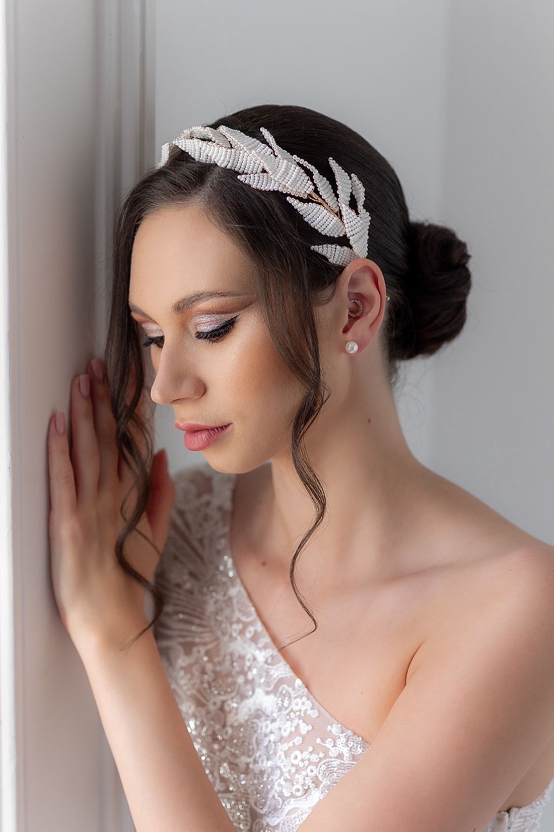 Isabella bentiță de mireasă ornament de păr de nuntă - accesorii nuntă - ornamente de păr de nuntă - bentițe de nuntă - Artynos.ro