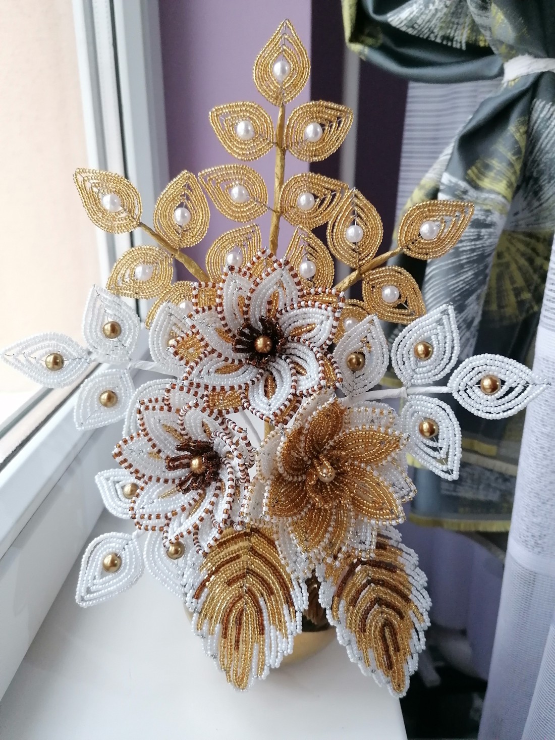 Compoziție de flori din perle - casă & stil de viață - accesorii pentru decorat casa - suport de flori - buchete de flori - Artynos.ro