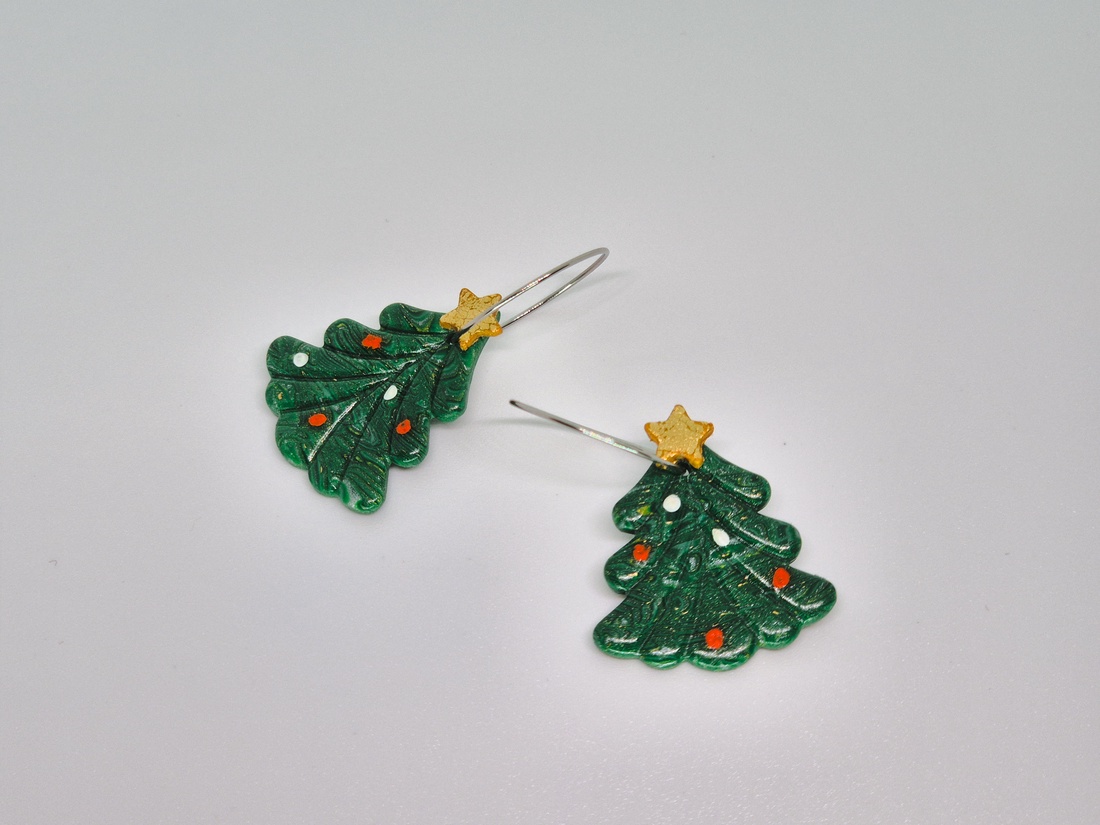 Cercei brăduți lungi 1 - bijuterii - cercei - cercei cu figurine - Artynos.ro