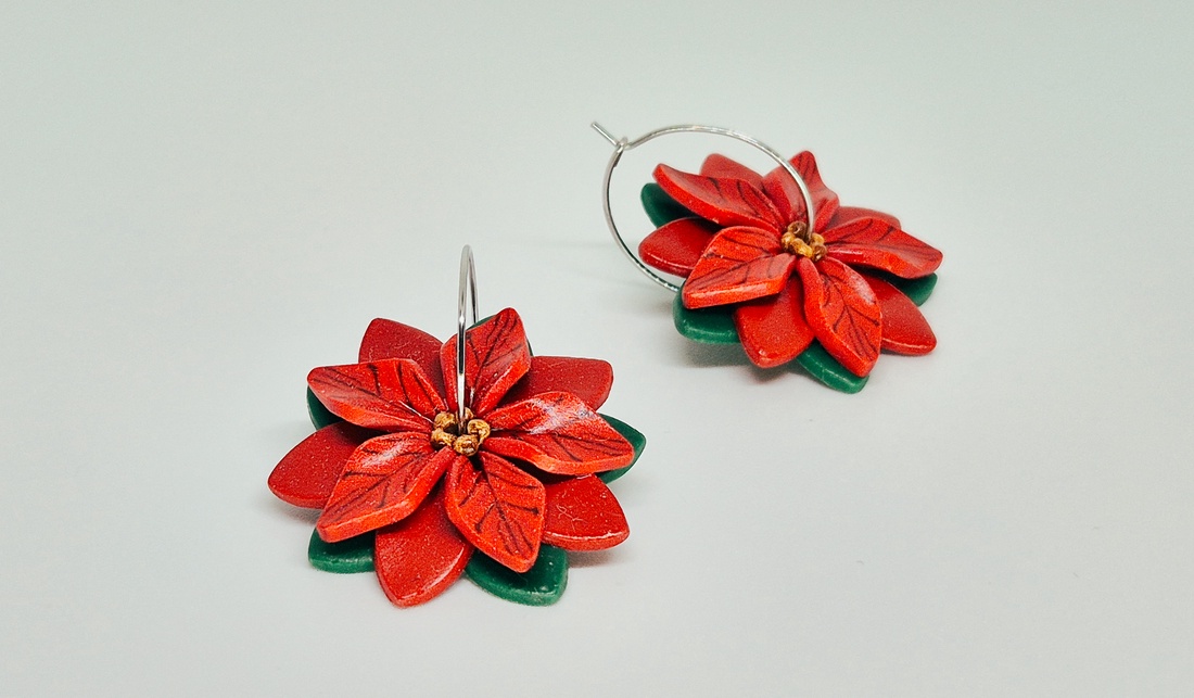 Cercei Poinsettia - bijuterii - cercei - cercei hoops - Artynos.ro