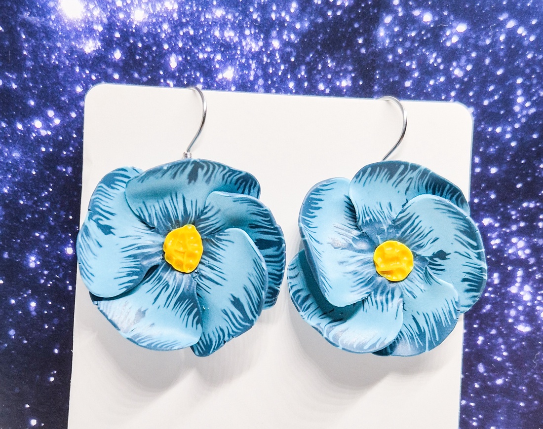 Cercei Flori albastre - bijuterii - cercei - cercei lungi - Artynos.ro