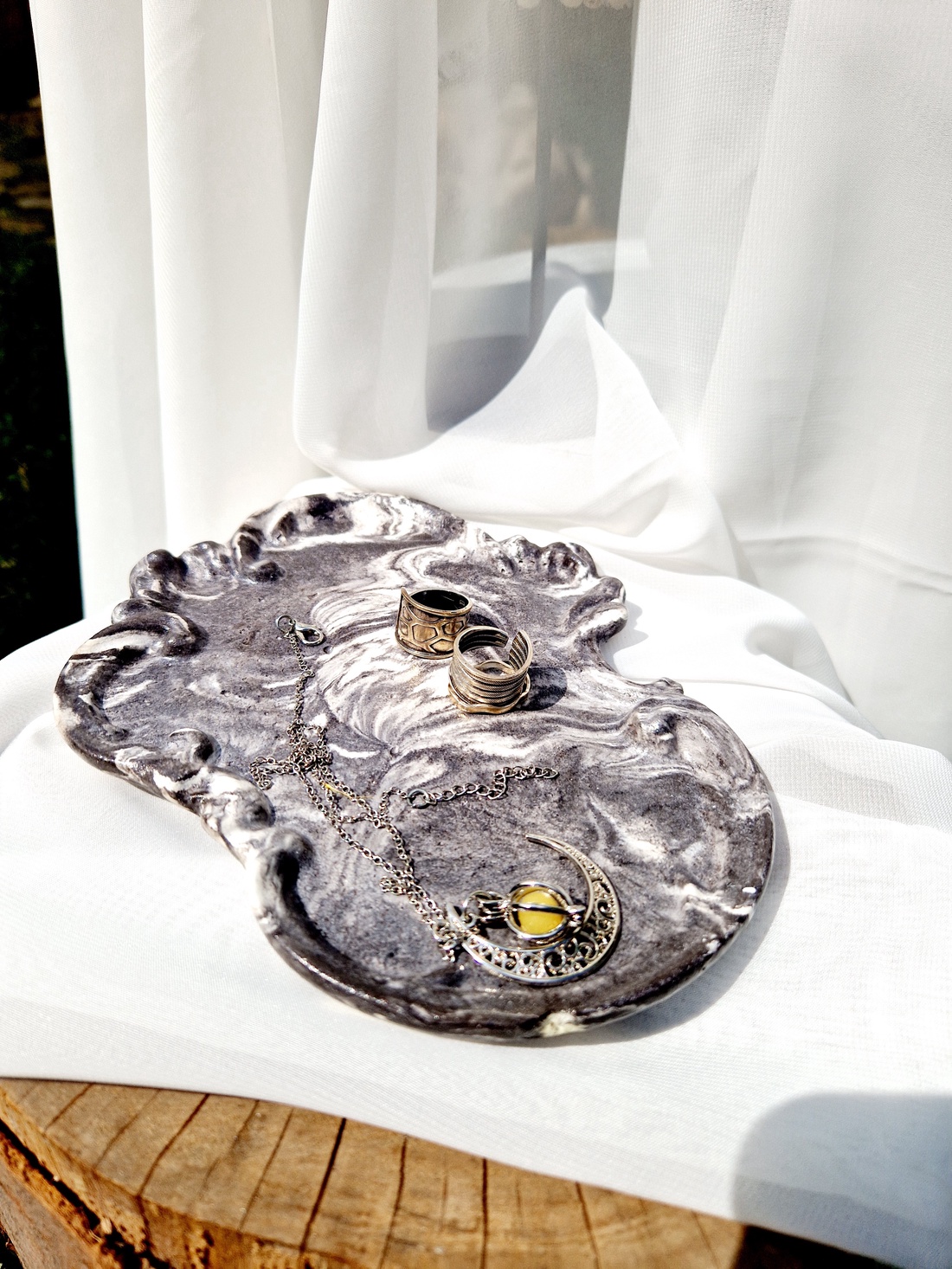 Tava decorativa model vintage - casă & stil de viață - accesorii pentru decorat casa - decorațiuni de masă și decorațiuni pentru rafturi - decorațiuni de masă - Artynos.ro Tava decorativa model vintage - casă & stil de viață - accesorii pentru decorat casa - decorațiuni de masă și decorațiuni pentru rafturi - decorațiuni de masă - Artynos.ro