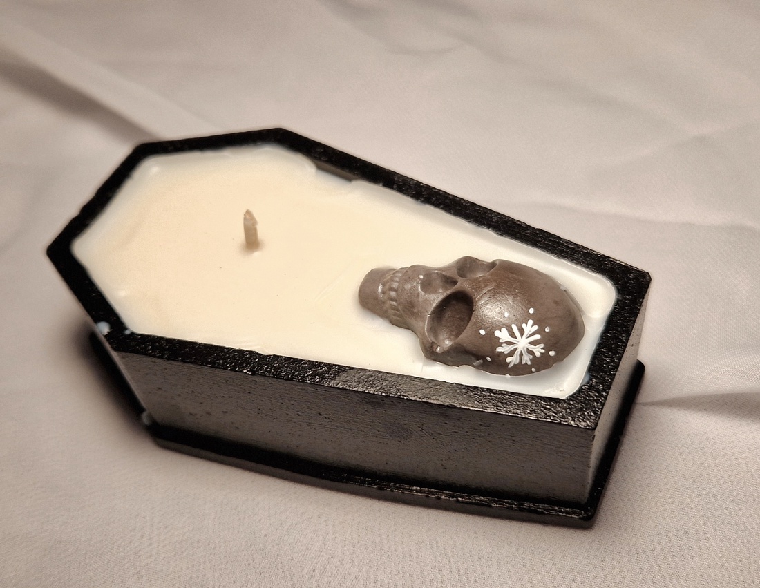 Lumanare Christmas Goth - crăciun - decorațiuni de crăciun de casă - lumânări parfumate de crăciun - Artynos.ro