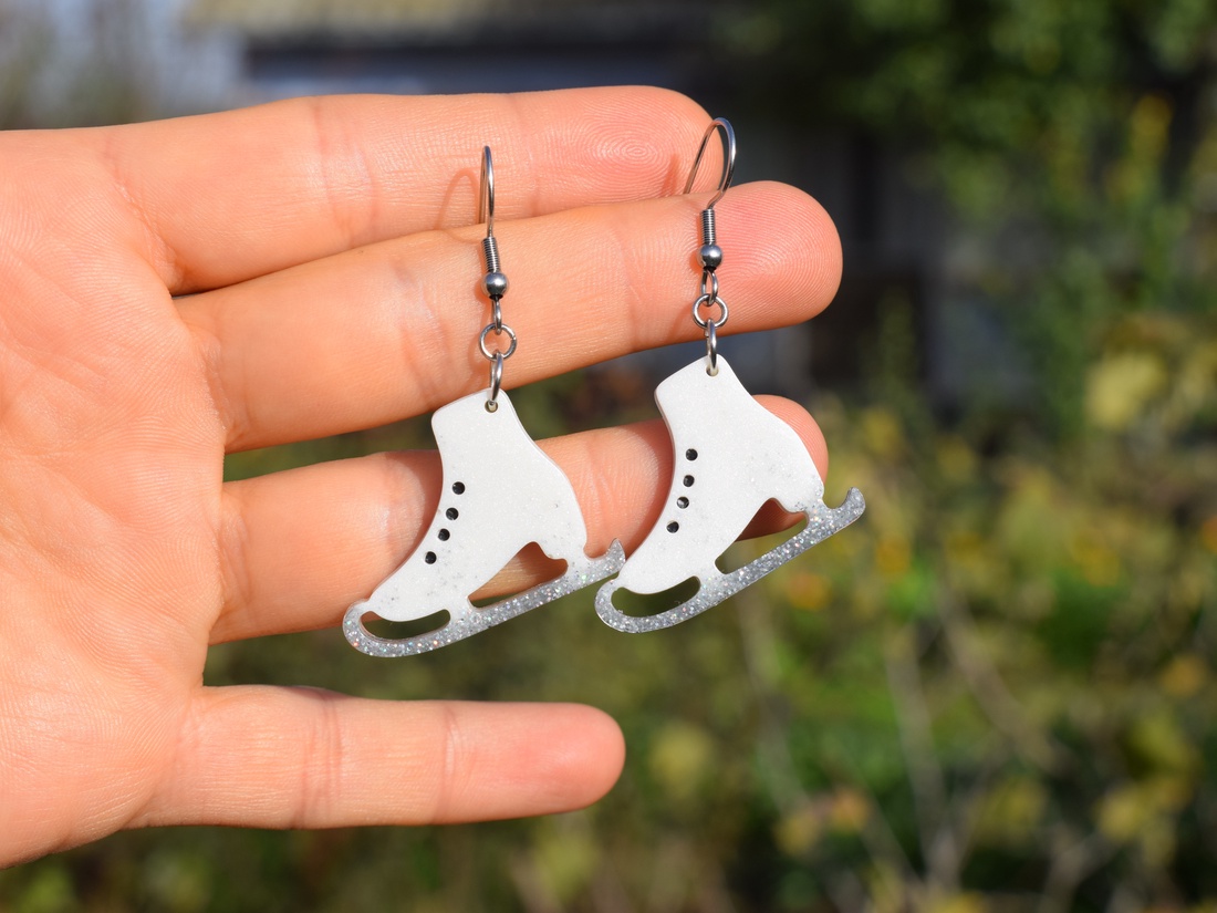 Cercei Patine din Rasina cu Sclipici Holografic  Tortite Inox Hipoalergenic - bijuterii - cercei - cercei din rășină - Artynos.ro