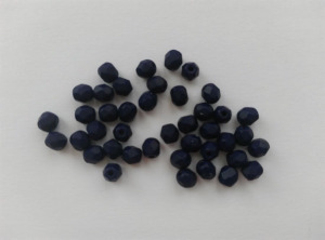 Mărgele cehe fațetate din sticlă - 4mm - 100 buc / pachet - albastru închis mat - - Artynos.ro Mărgele cehe fațetate din sticlă - 4mm - 100 buc / pachet - albastru închis mat - - Artynos.ro