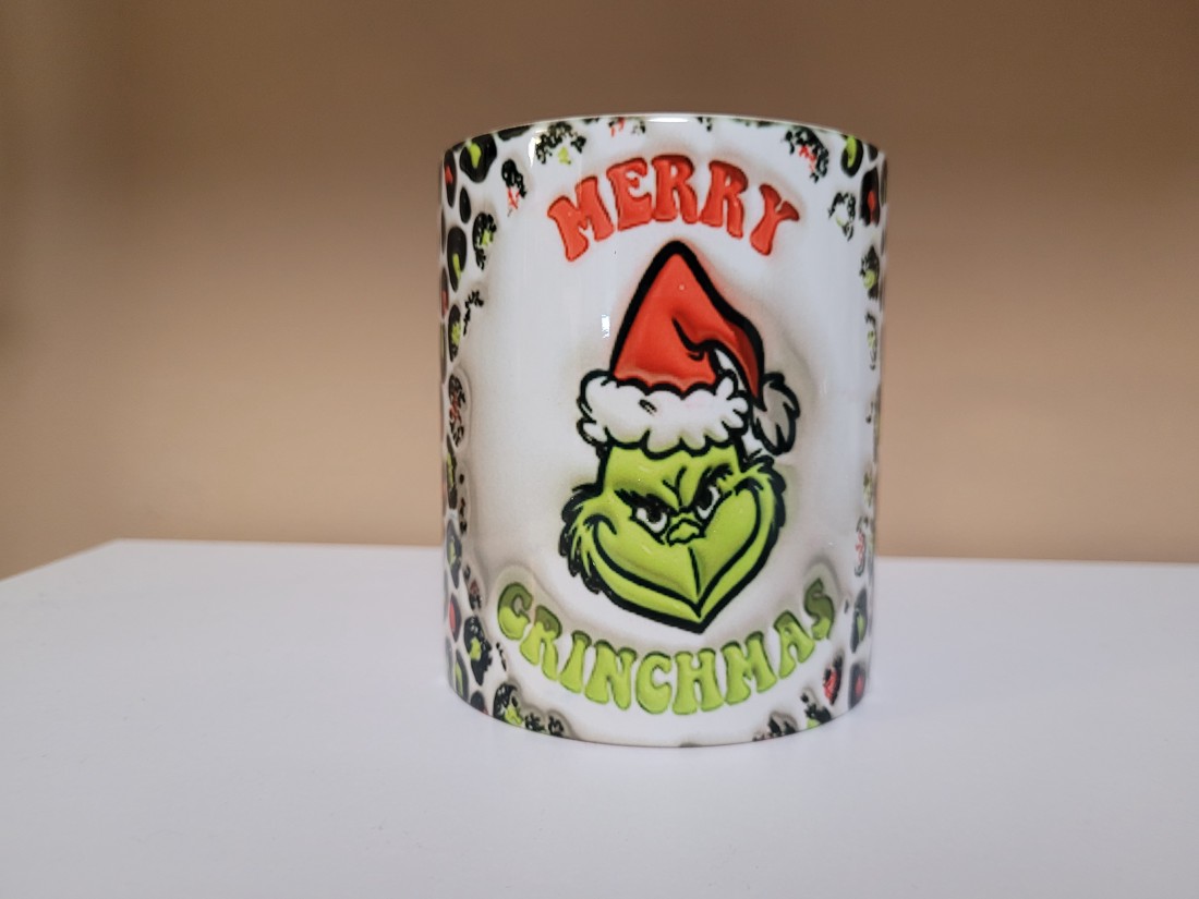 Cană cu efect 3 d cu model Grinch - crăciun - decorațiuni de crăciun de casă - Artynos.ro Cană cu efect 3 d cu model Grinch - crăciun - decorațiuni de crăciun de casă - Artynos.ro