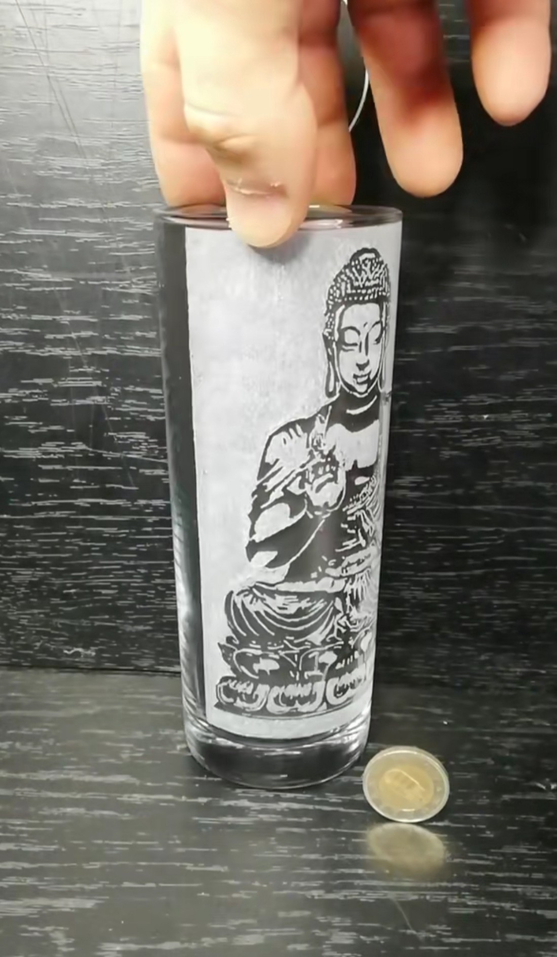 Pahar de sticlă cu model Buddha  -  - Artynos.ro