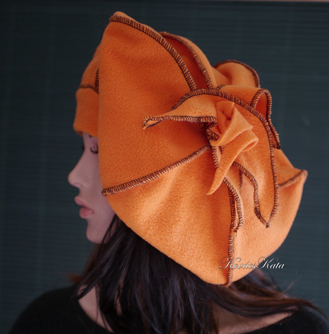 POLÁR BARETT / narancs - bohemian sapka - îmbrăcăminte și modă - eșarfe, pălării, fularuri - căciulă - Artynos.ro