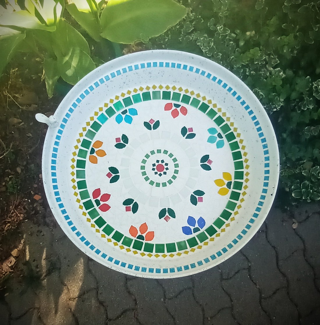 REKREDENC - Adăpătoare mare pentru păsări cu mozaic sau fântână de grădină cu mozaicuri irizate și decorațiuni cu păsări - casă & stil de viață - accesorii de grădină - hrănitoare pentru păsări - Artynos.ro