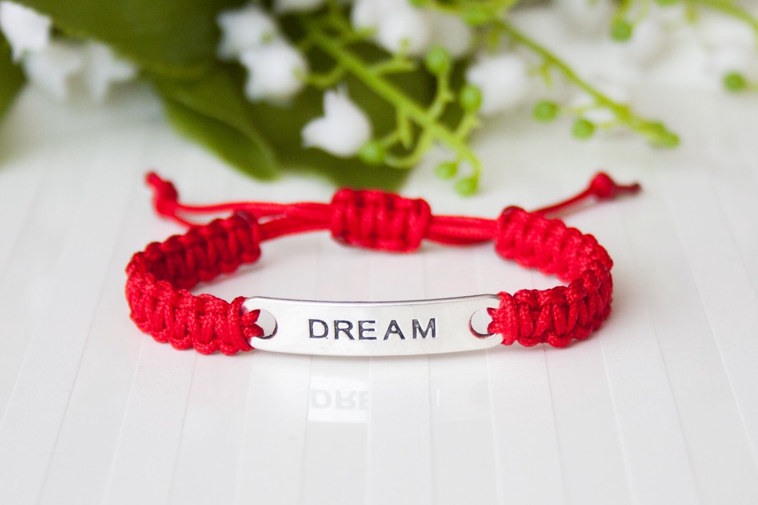 Brățară macramé împletită - Red Dream -  - Artynos.ro