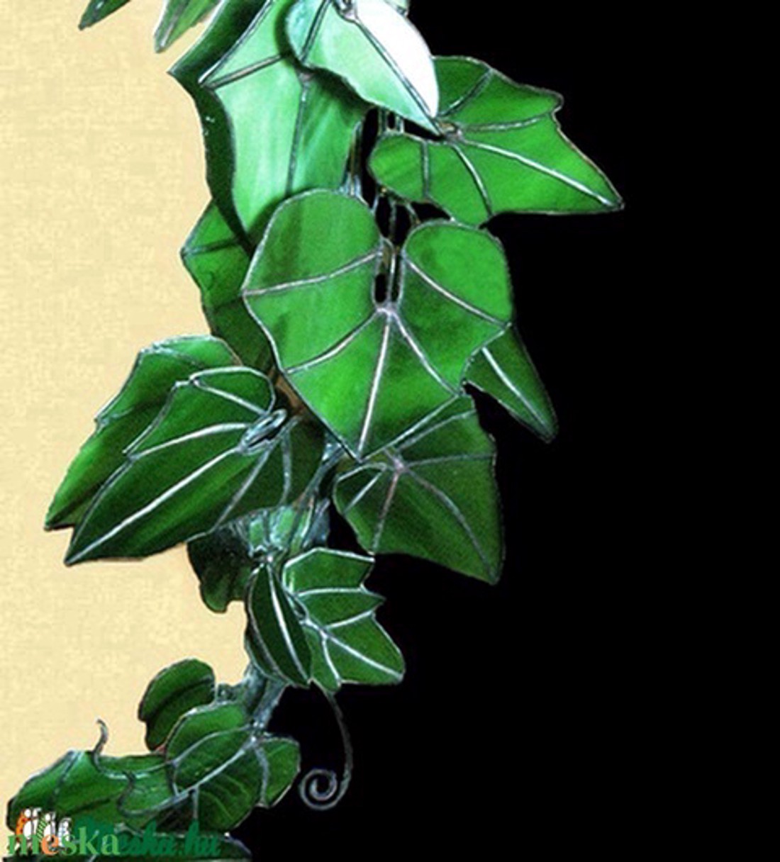 Oglindă Art Nouveau de chihlimbar din teffany - - Artynos.ro Oglindă Art Nouveau de chihlimbar din teffany - - Artynos.ro