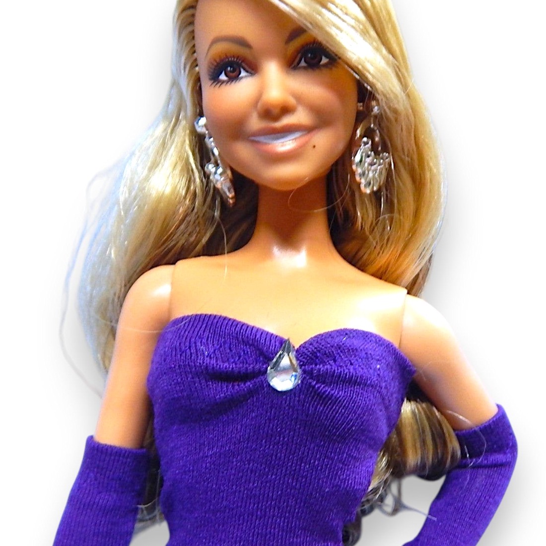 O NOUĂ CULOARE! Rochie Barbie în stil sirenă, de culoare lila, cu cristale și mănuși � rochie pentru păpuși de tip Barbie (a088li) -  - Artynos.ro