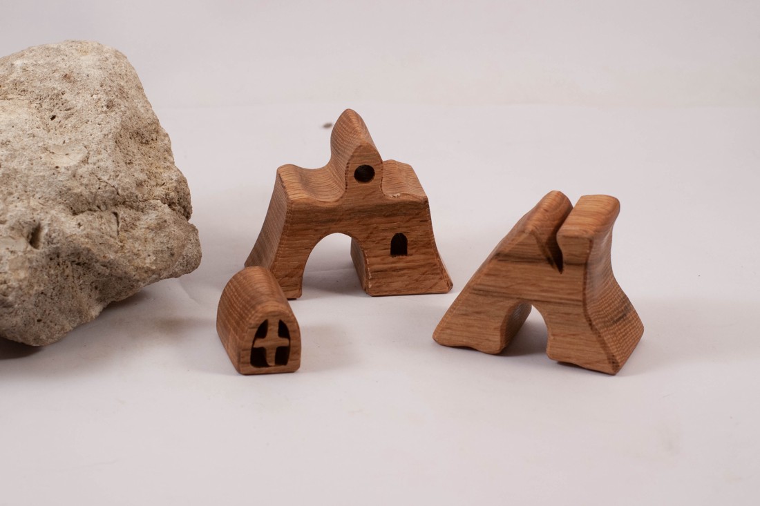 Casă din lemn, constructor din lemn, puzzle jigsaw - - Artynos.ro Casă din lemn, constructor din lemn, puzzle jigsaw - - Artynos.ro