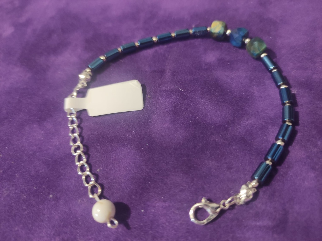 Bratara eleganta - accesorii nuntă - accesorii și cadouri de burlecițe - Artynos.ro Bratara eleganta - accesorii nuntă - accesorii și cadouri de burlecițe - Artynos.ro