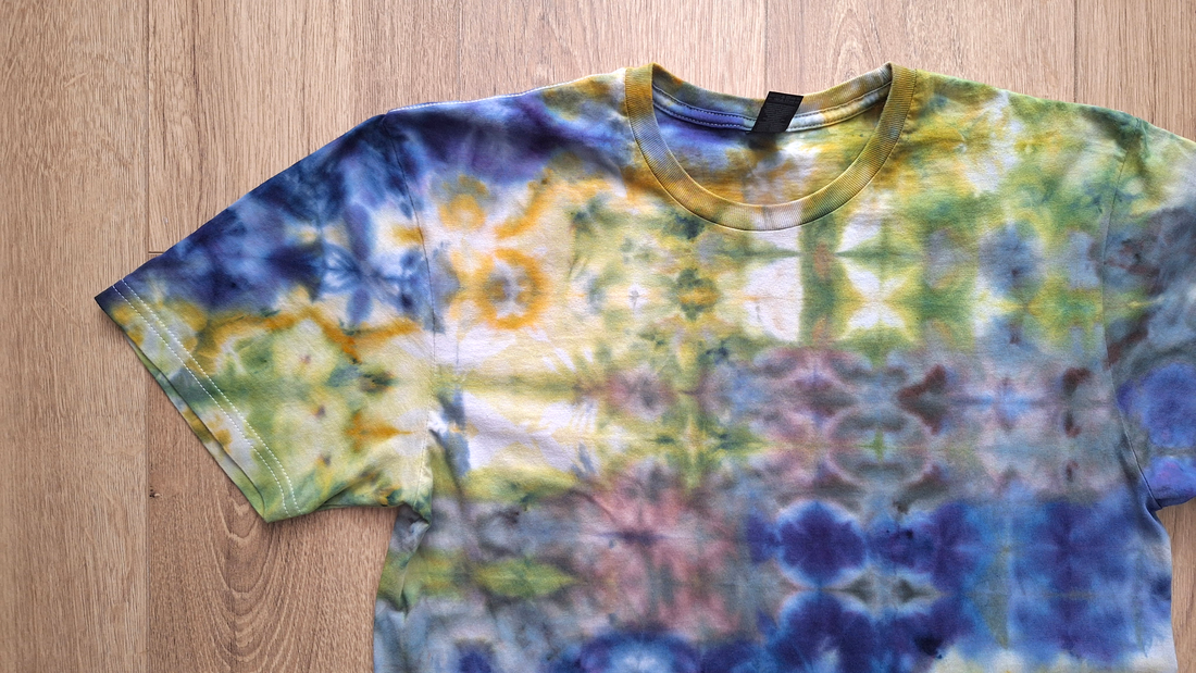 Cyber Swamp � Tricou bumbac vopsit manual unicat - îmbrăcăminte și modă - haine bărbați - tricouri bărbați - Artynos.ro