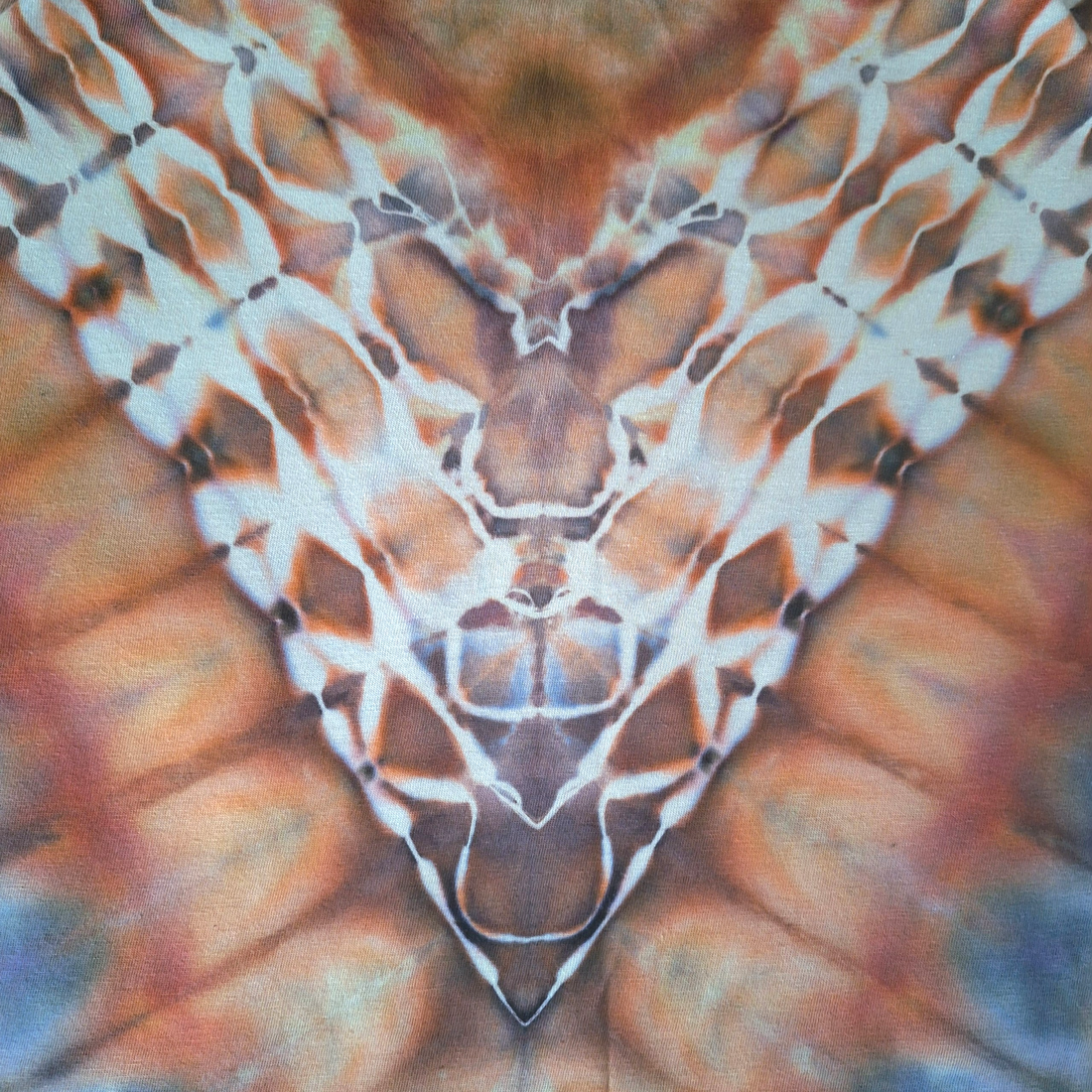 Amber Peak � Tricou unisex vopsit manual unicat - îmbrăcăminte și modă - haine bărbați - tricouri bărbați - Artynos.ro