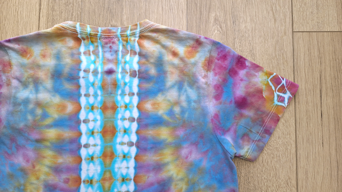 Candy Pop - Tricou colorat vopsit manual, unicat - îmbrăcăminte și modă - haine damă - tricou și top de damă - Artynos.ro