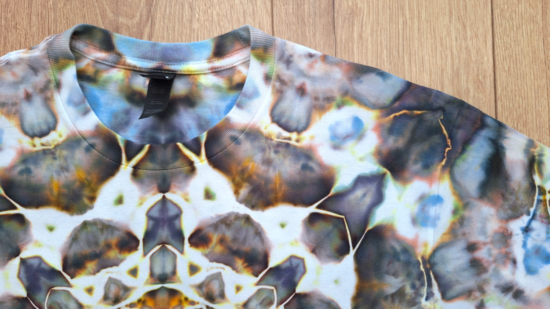 Stone Bloom - Tricou bumbac dens unisex unicat - îmbrăcăminte și modă - haine bărbați - tricouri bărbați - Artynos.ro