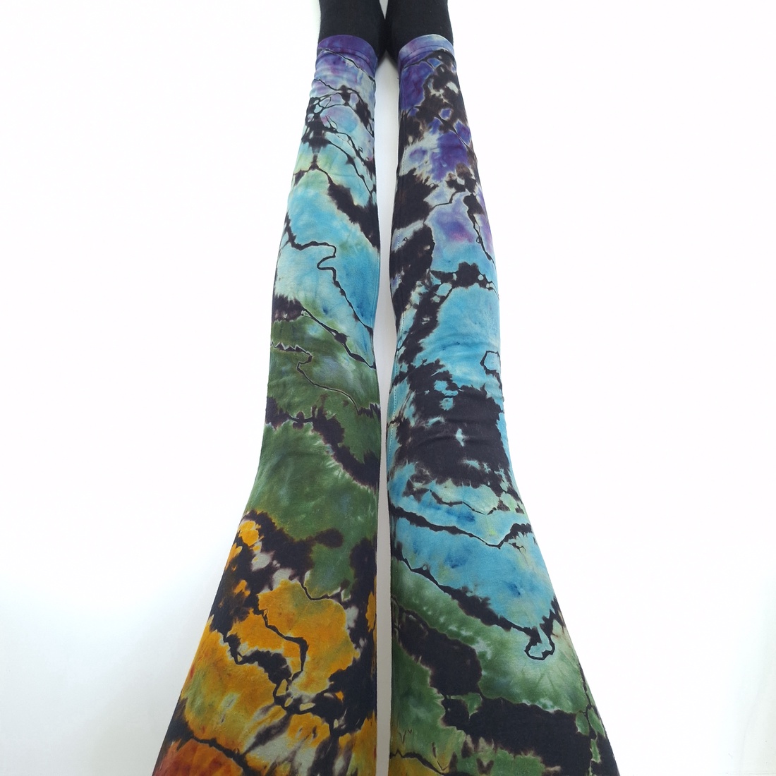 [M] Leggings bumbac multicolor vopsiți manual unicat - îmbrăcăminte și modă - haine damă - pantaloni damă - Artynos.ro