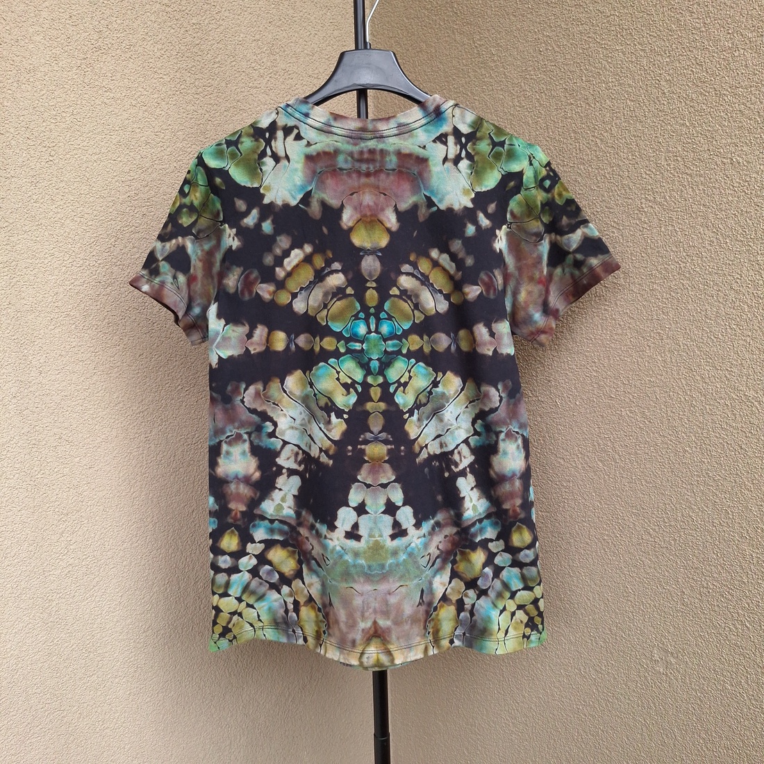 [M] Tricou rock psihedelic bumbac unicat negru verde - îmbrăcăminte și modă - haine damă - tricou și top de damă - Artynos.ro