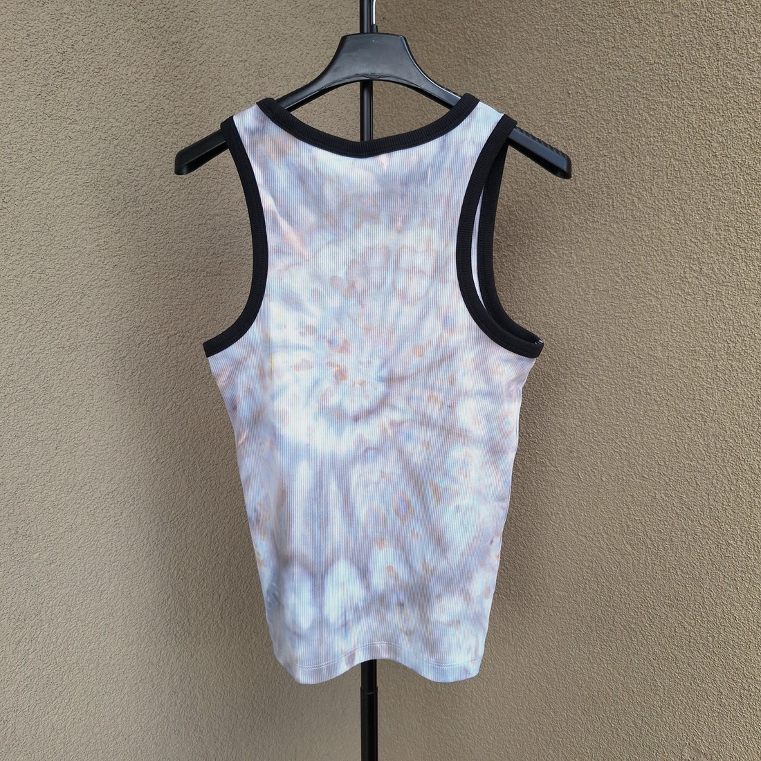 [M] Top de vară unicat nuanțe pastel spirală tiedye - îmbrăcăminte și modă - haine damă - tricou și top de damă - Artynos.ro