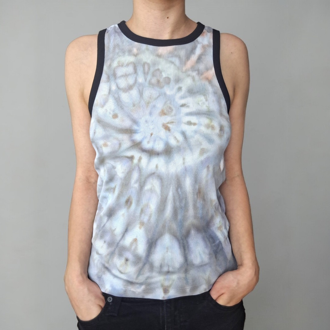 [M] Top de vară unicat nuanțe pastel spirală tiedye - îmbrăcăminte și modă - haine damă - tricou și top de damă - Artynos.ro