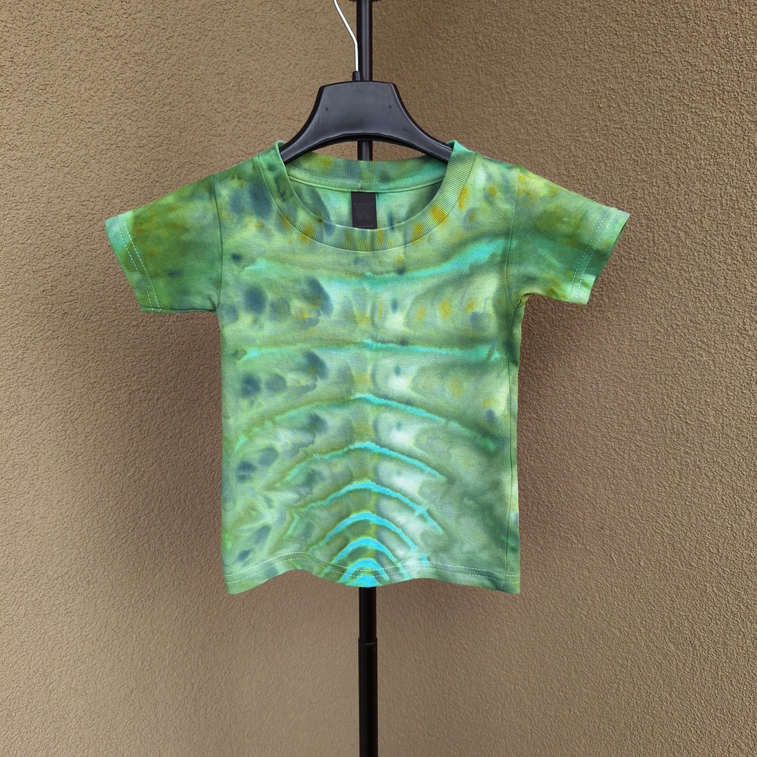 [2 ani] Tricou baieți verde dinozaur model unicat - îmbrăcăminte și modă - haine bebeluși și copii - tricouri copii - Artynos.ro