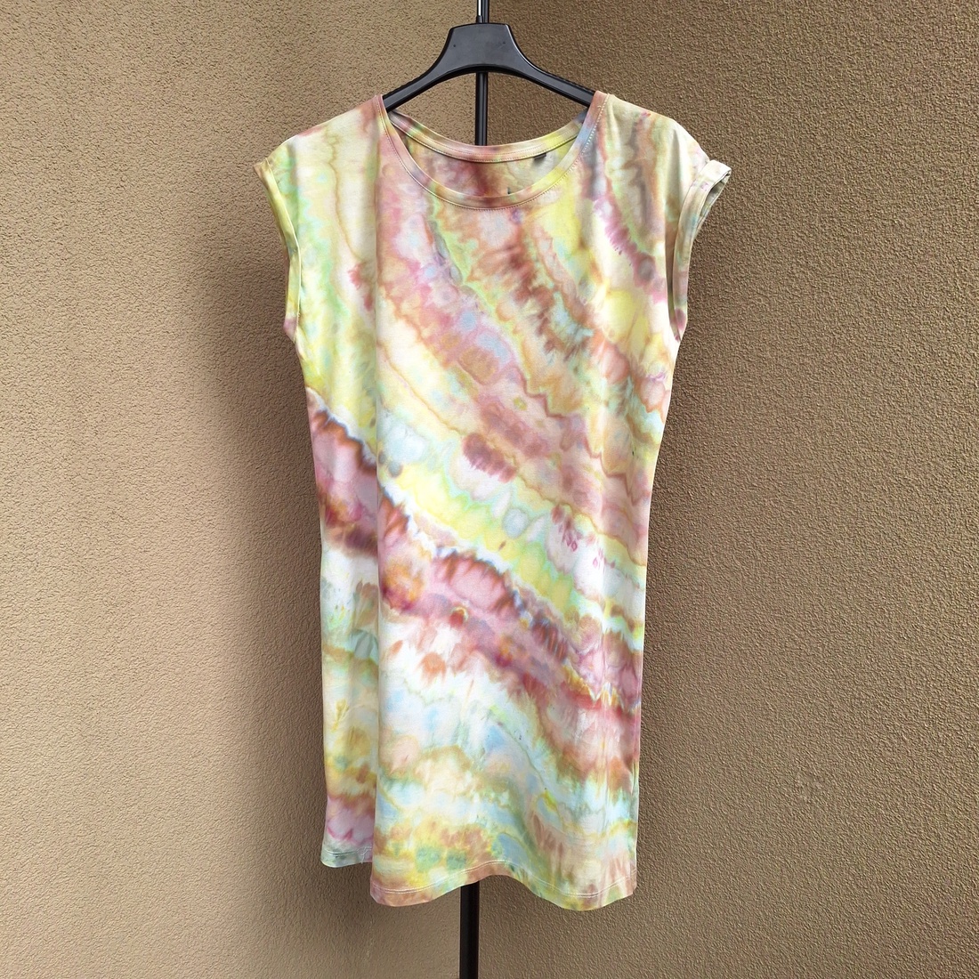 [S-M] Rochie tip tricou bumbac multicolor pastelat - îmbrăcăminte și modă - haine damă - rochie, dintr-o bucată - Artynos.ro